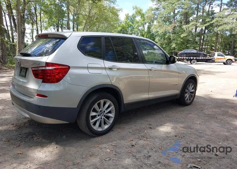 2014 BMW X3 xDrive28I z USA, uszkodzony, nr VIN 5UXWX9C5XE0D31839